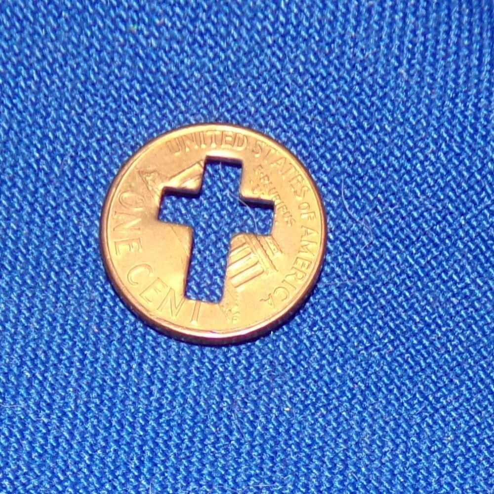 Vintage Cross Cutout One Cent Penny Good Luck Key Ring Token - Unused